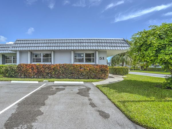 2886 E Fernley Drive E, Unit 51, West Palm Beach, FL 33415