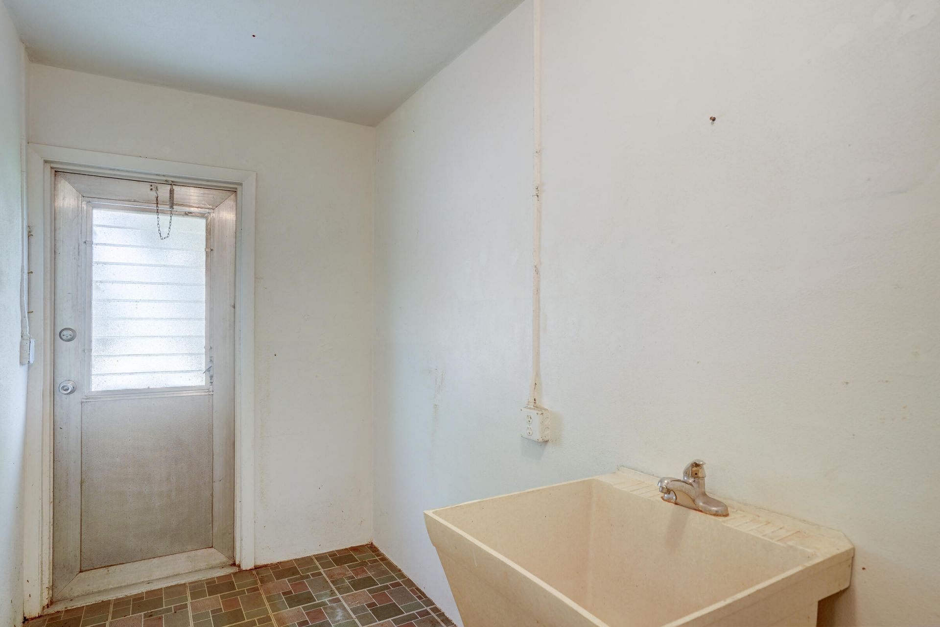 2886 E Fernley Drive E, Unit 51, West Palm Beach, FL 33415 Photo