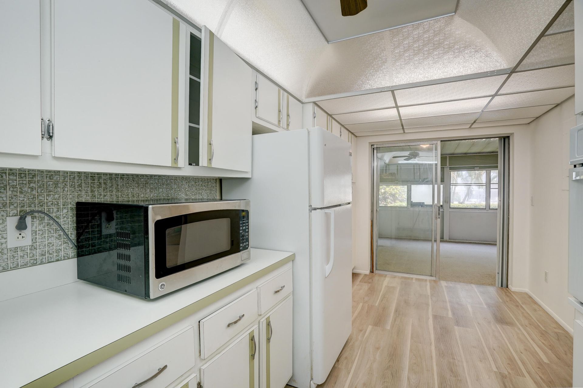 2886 E Fernley Drive E, Unit 51, West Palm Beach, FL 33415 Photo