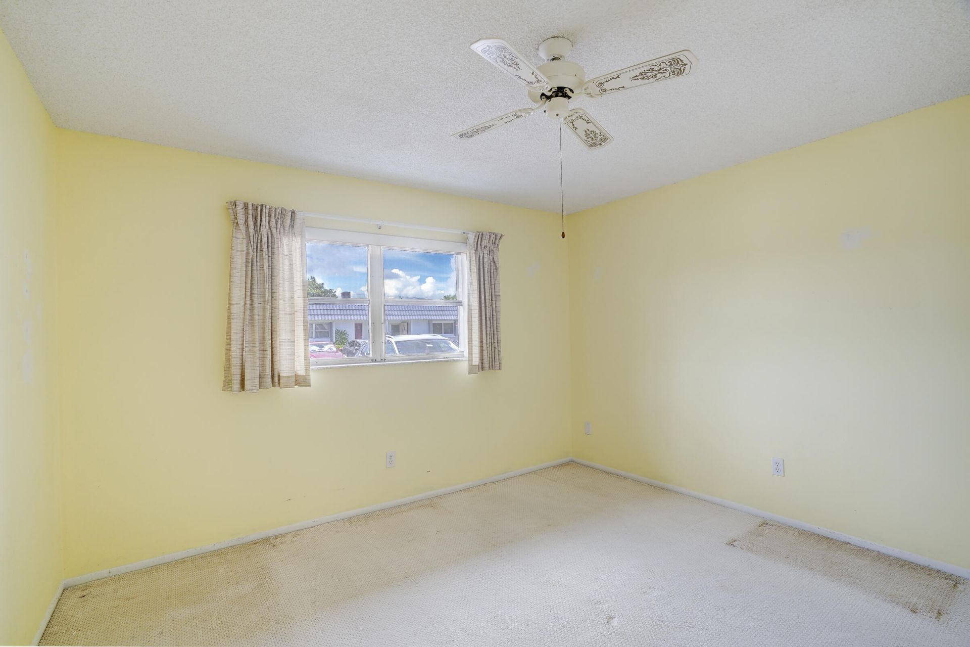 2886 E Fernley Drive E, Unit 51, West Palm Beach, FL 33415 Photo