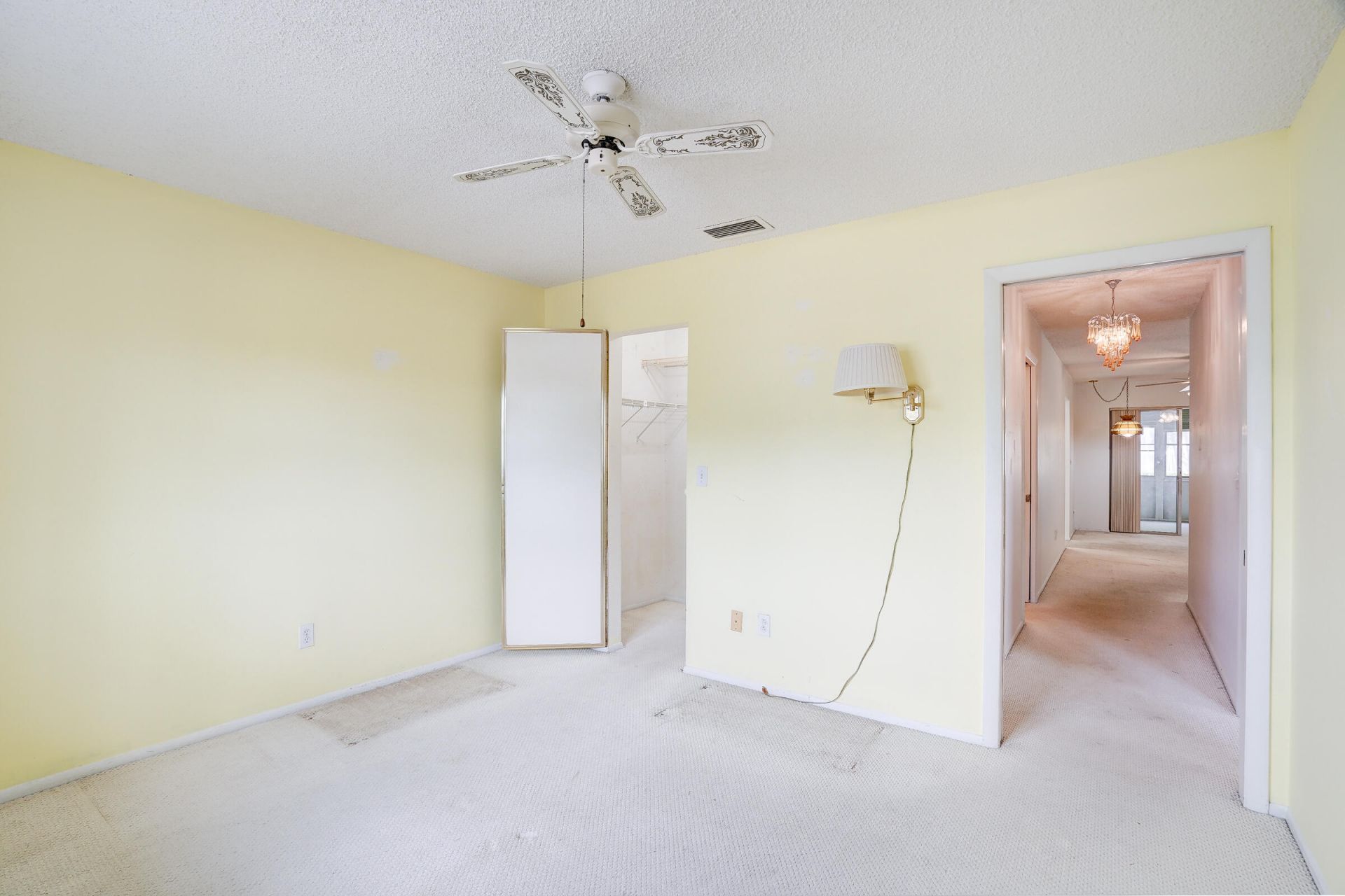 2886 E Fernley Drive E, Unit 51, West Palm Beach, FL 33415 Photo