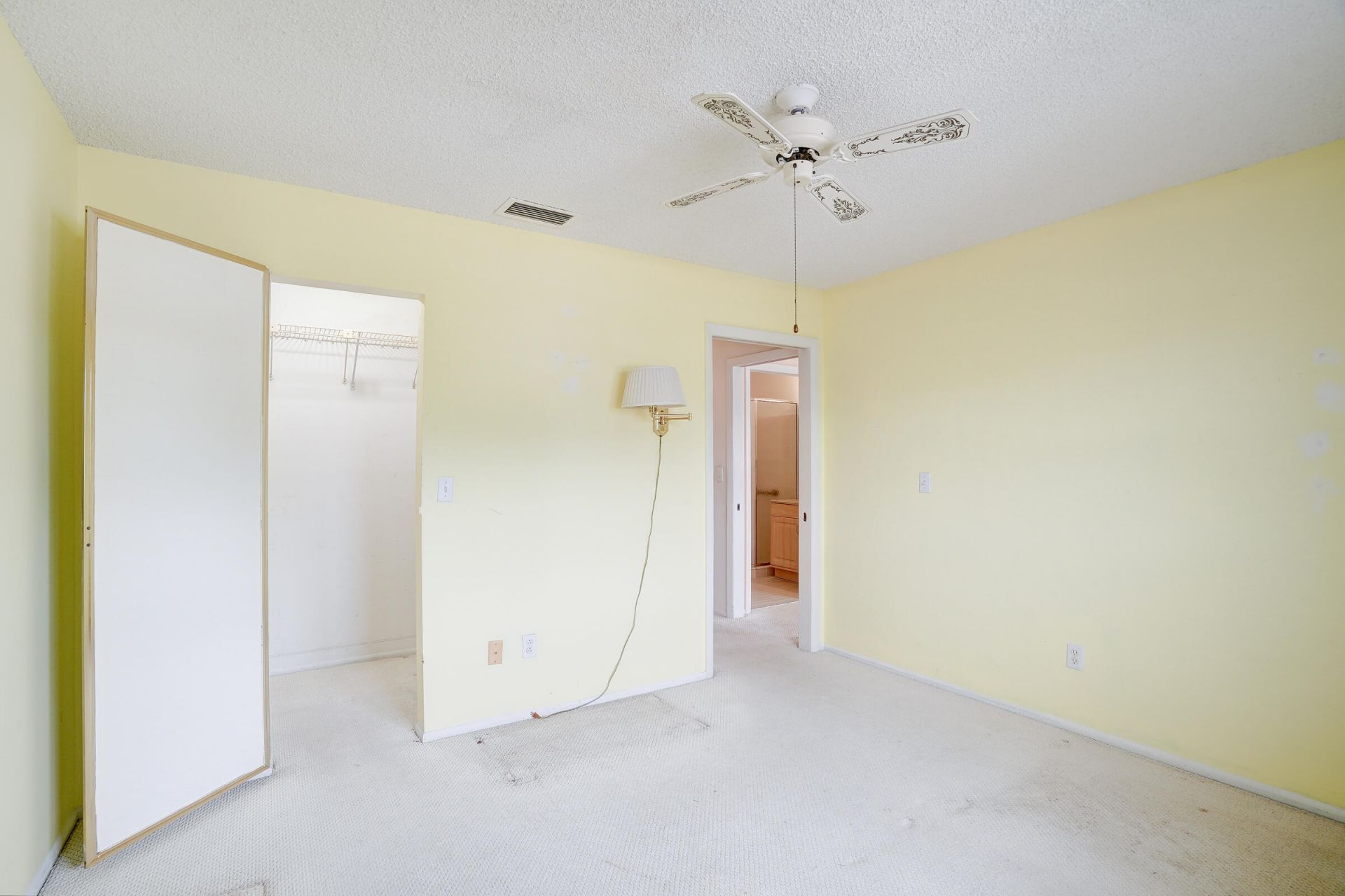 2886 E Fernley Drive E, Unit 51, West Palm Beach, FL 33415 Photo