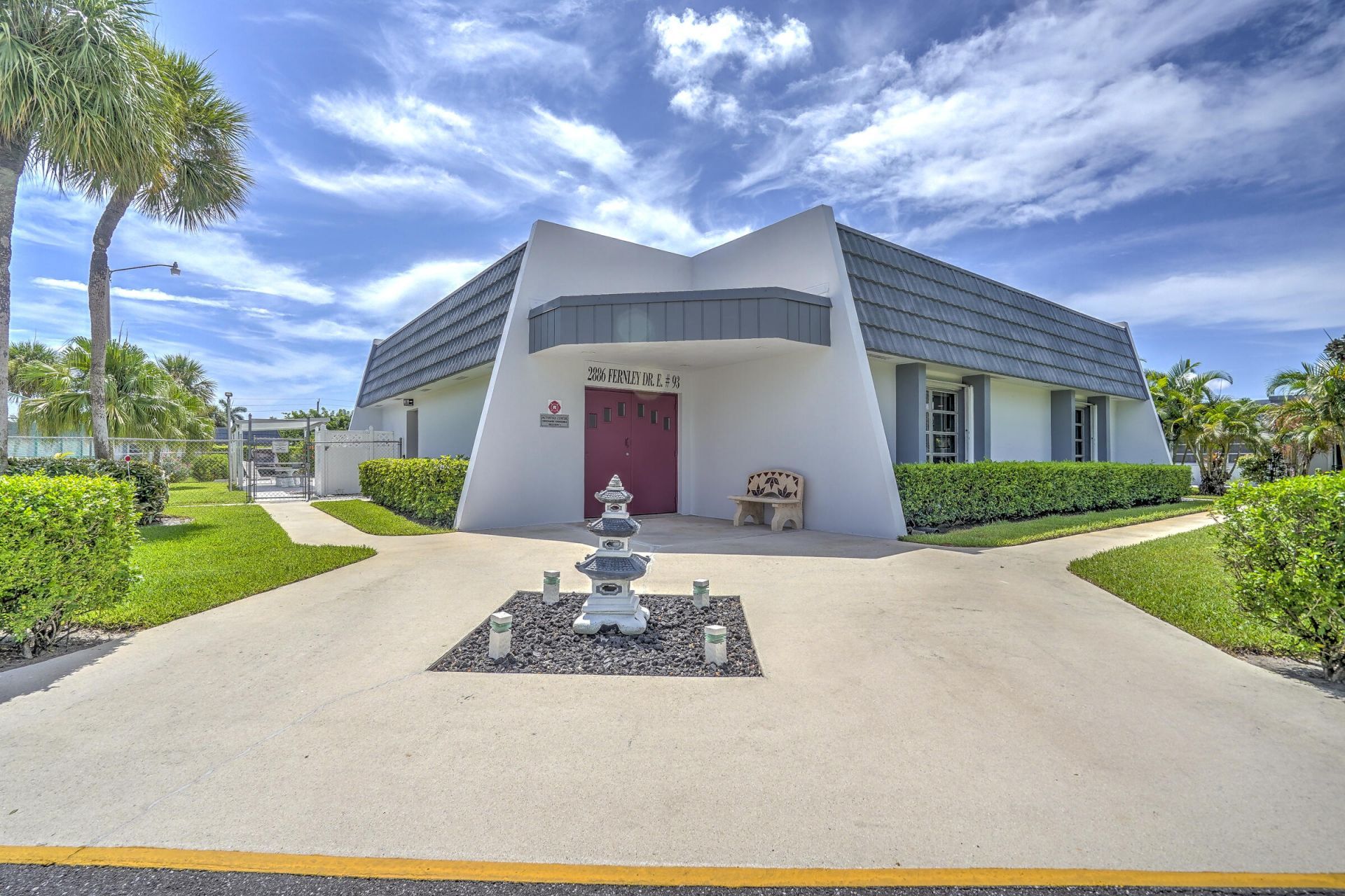 2886 E Fernley Drive E, Unit 51, West Palm Beach, FL 33415 Photo