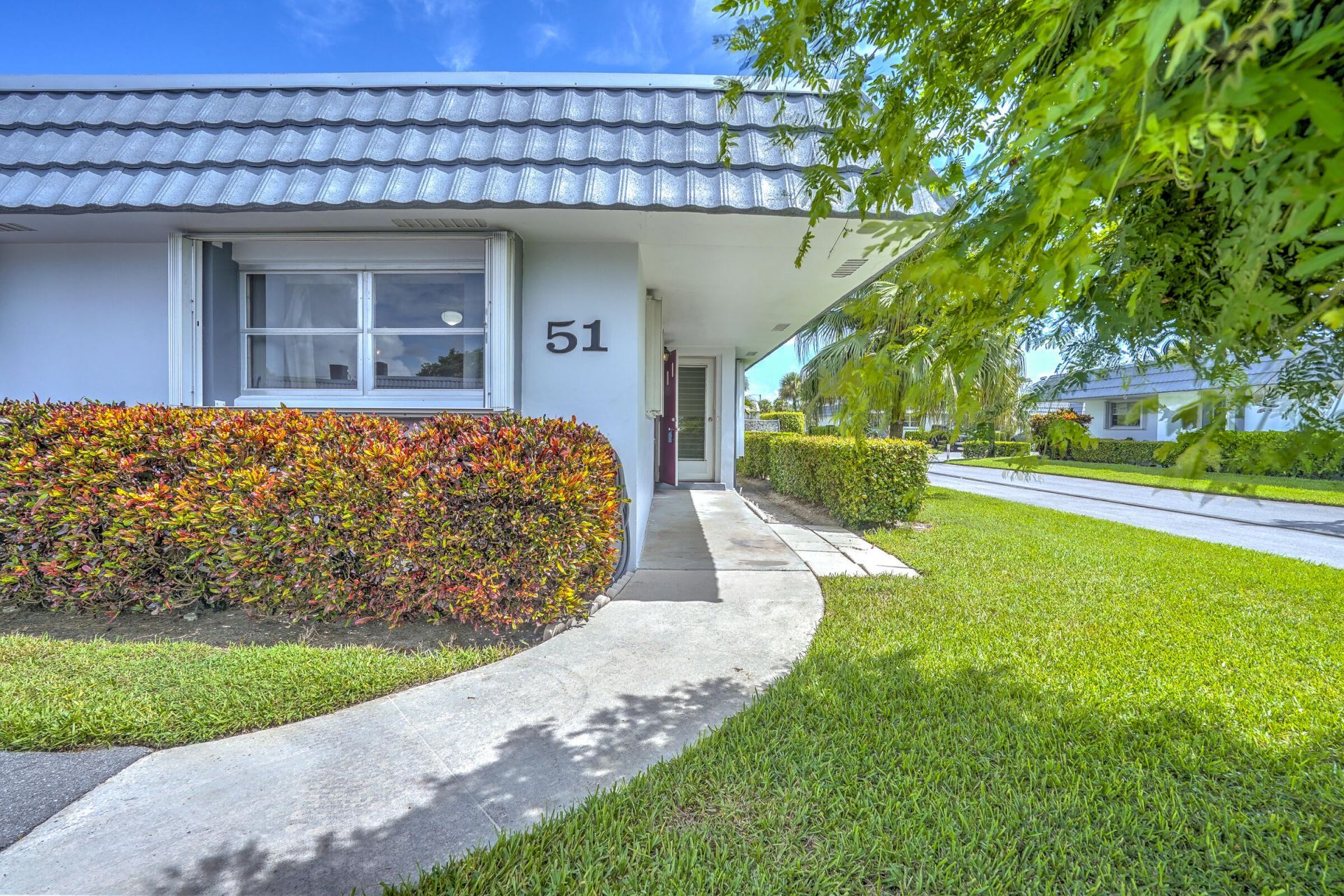 2886 E Fernley Drive E, Unit 51, West Palm Beach, FL 33415 Photo