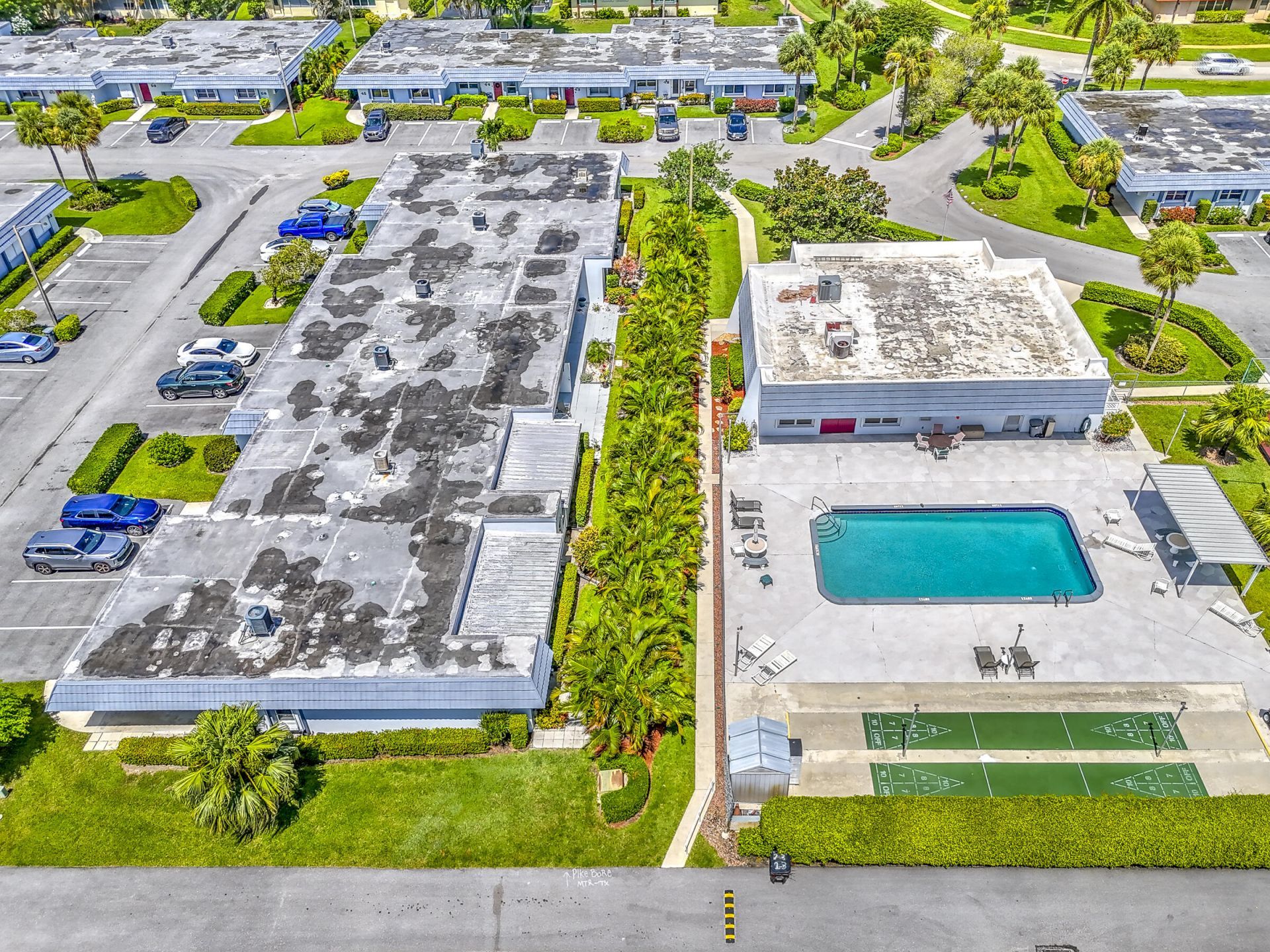 2886 E Fernley Drive E, Unit 51, West Palm Beach, FL 33415 Photo