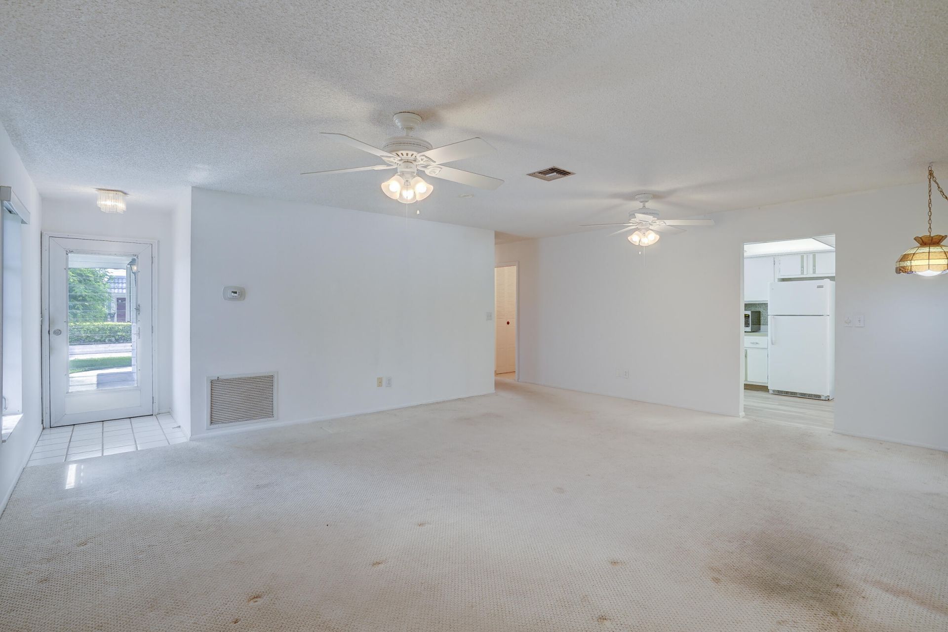 2886 E Fernley Drive E, Unit 51, West Palm Beach, FL 33415 Photo