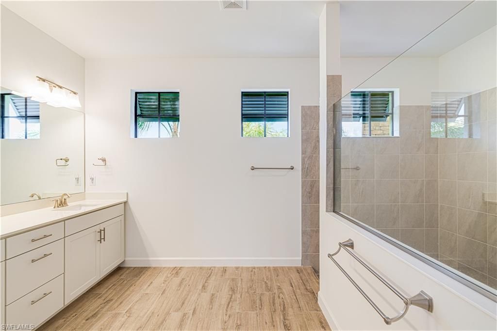20933 Napa Loop, Estero, FL 33928 Photo