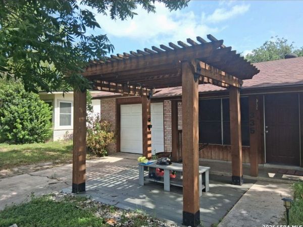 335 RADIANCE AVE, San Antonio, TX 78218