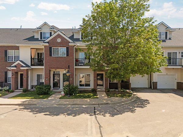 273 Scio Village Court, Unit 131, Ann Arbor, MI 48103
