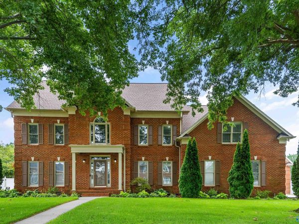 122 Hidden Creek Drive, Huntsville, AL 35806