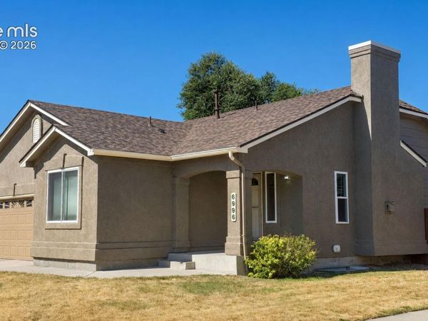 6996 Reunion Circle, Fountain, CO 80817