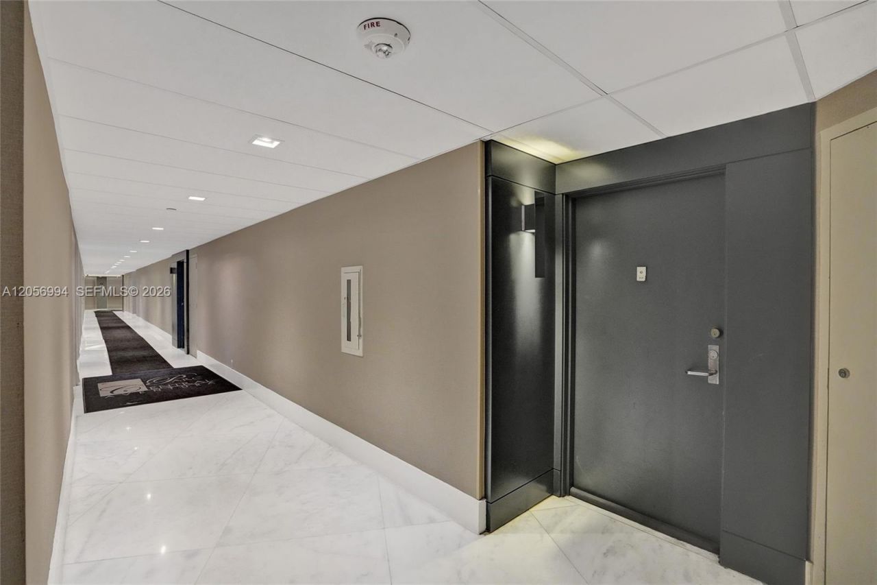 3300 NE 192nd St , Unit 118, Aventura, FL 33180 Photo
