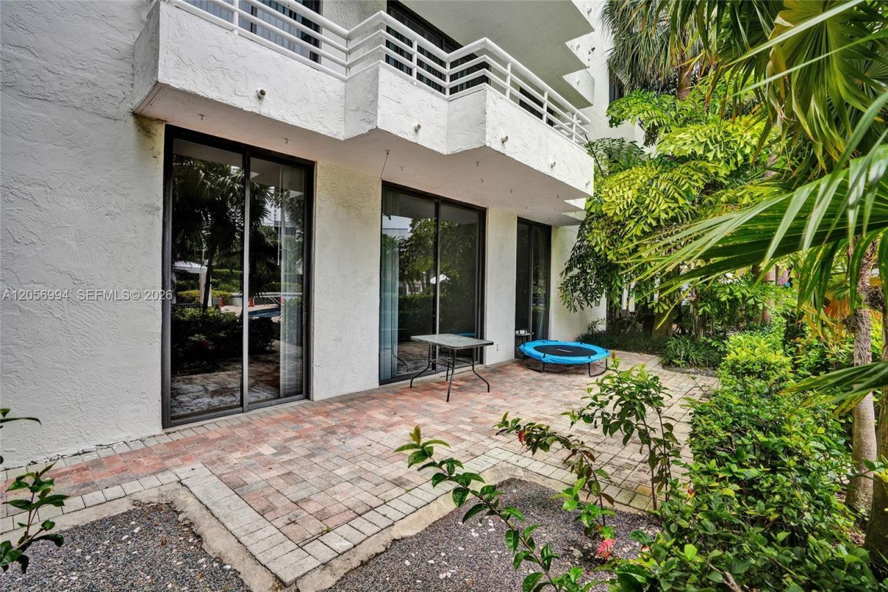 3300 NE 192nd St , Unit 118, Aventura, FL 33180 Photo