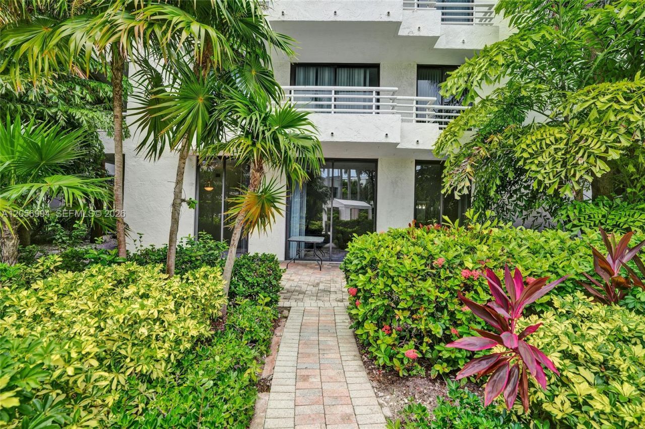 3300 NE 192nd St , Unit 118, Aventura, FL 33180 Photo
