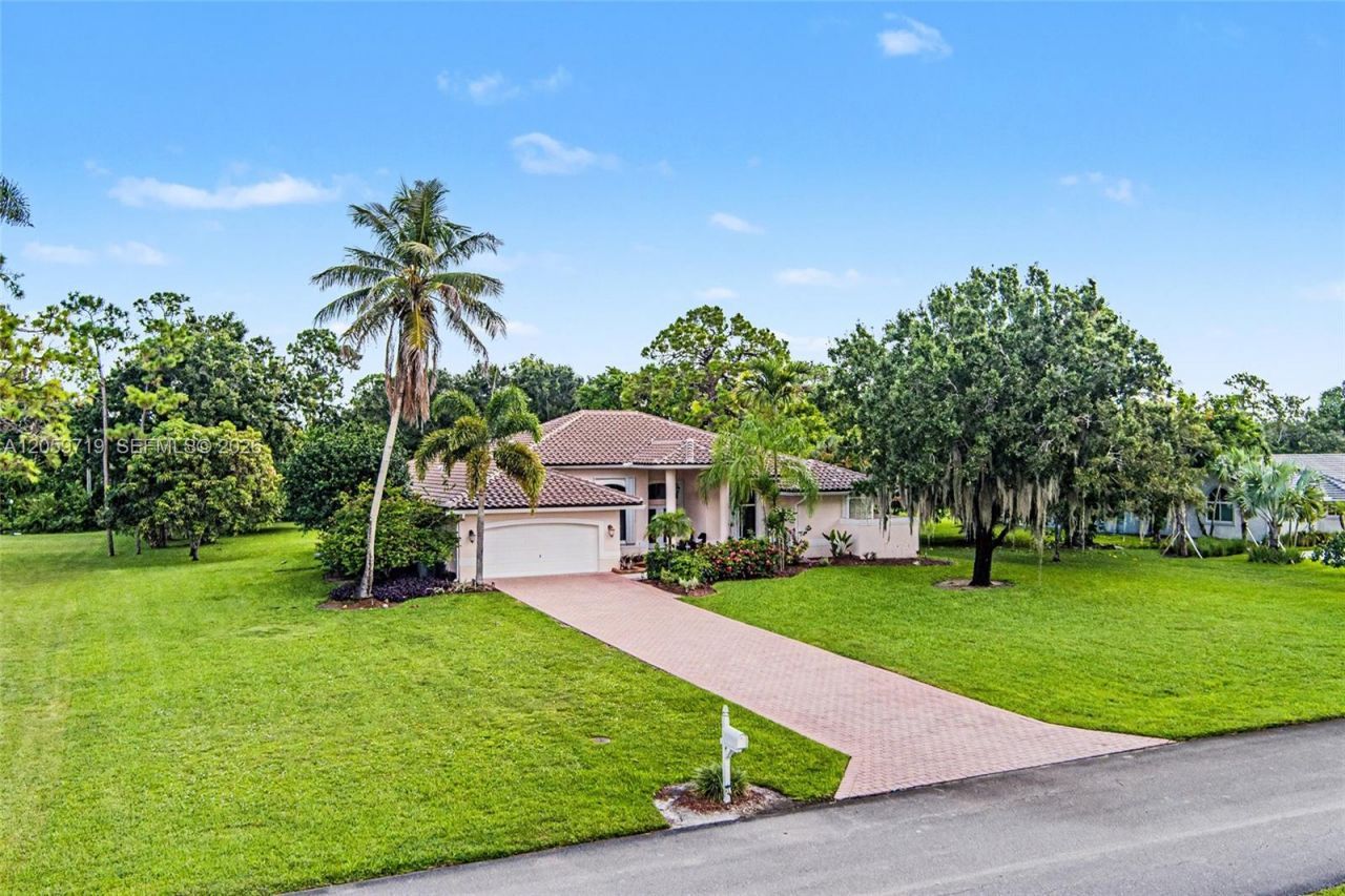 9825 Hindel Ct , Boynton Beach, FL 33472 Photo