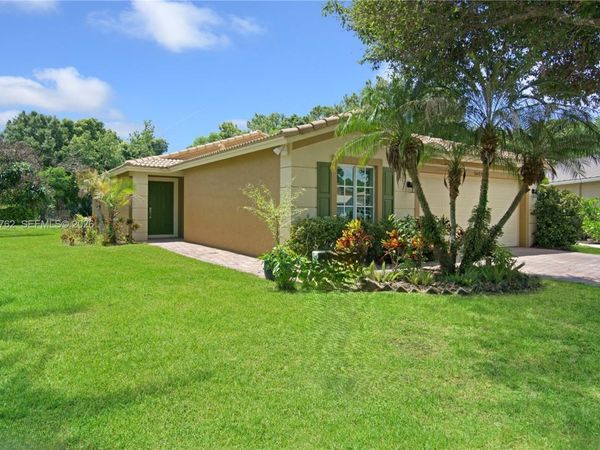 5603 SE Graham DR , Unit 5603, Stuart, FL 34997