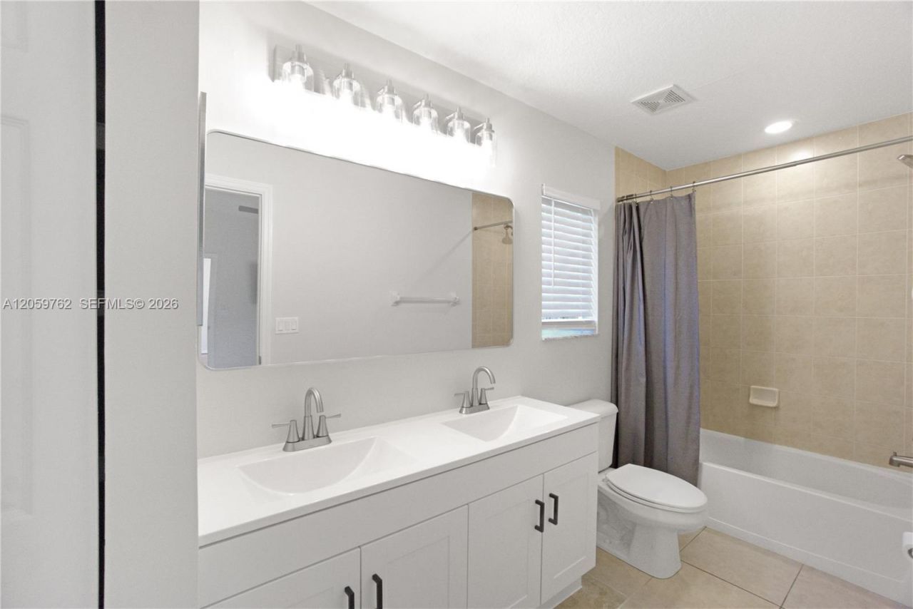 5603 SE Graham Dr , Unit 5603, Stuart, FL 34997 Photo