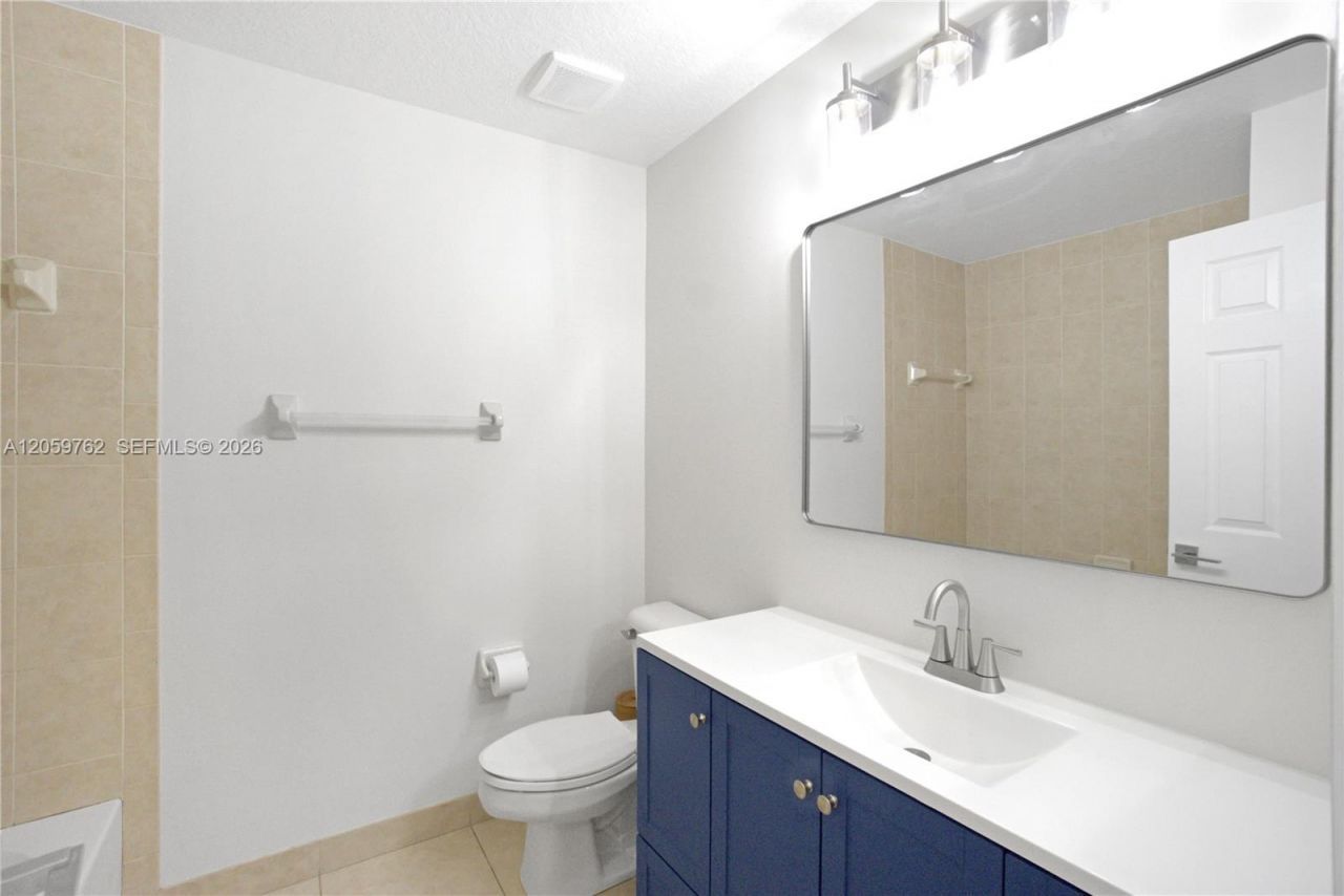 5603 SE Graham Dr , Unit 5603, Stuart, FL 34997 Photo