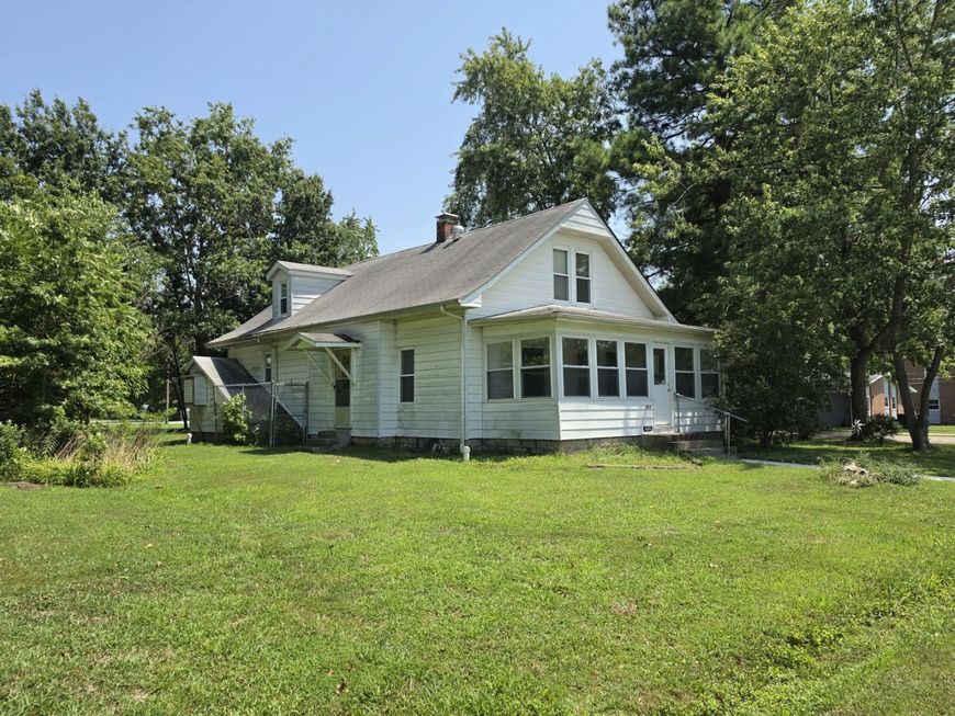 Main Photo