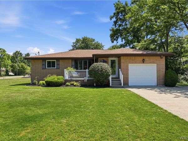 4591 Abbott Road , Orchard Park, NY 14127