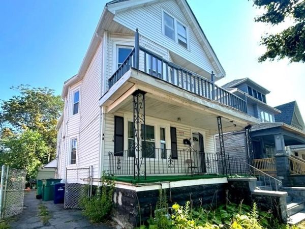 39 Frankfort Avenue , Buffalo, NY 14211