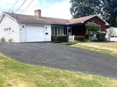 315 Summit Avenue , Jamestown, NY 14701