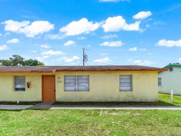 4764 Gulfstream Road, Lake Worth, FL 33460