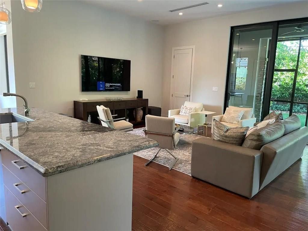 404 NE 13th Avenue, Fort Lauderdale, FL 33301 Photo