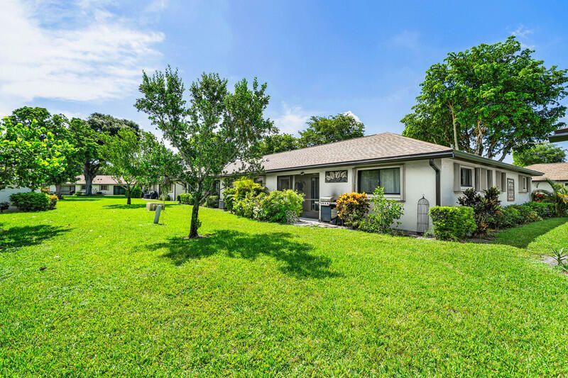 4762 Greentree Drive, Unit A, Boynton Beach, FL 33436 Photo