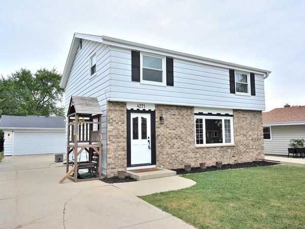 4271 S 89th STREET, Greenfield, WI 53228