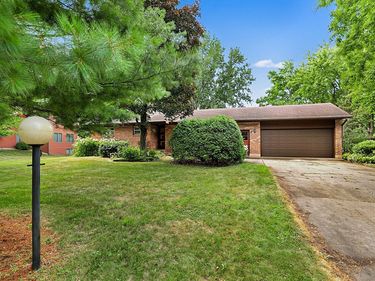 10 Allendale Drive, Saint Cloud, MN 56301