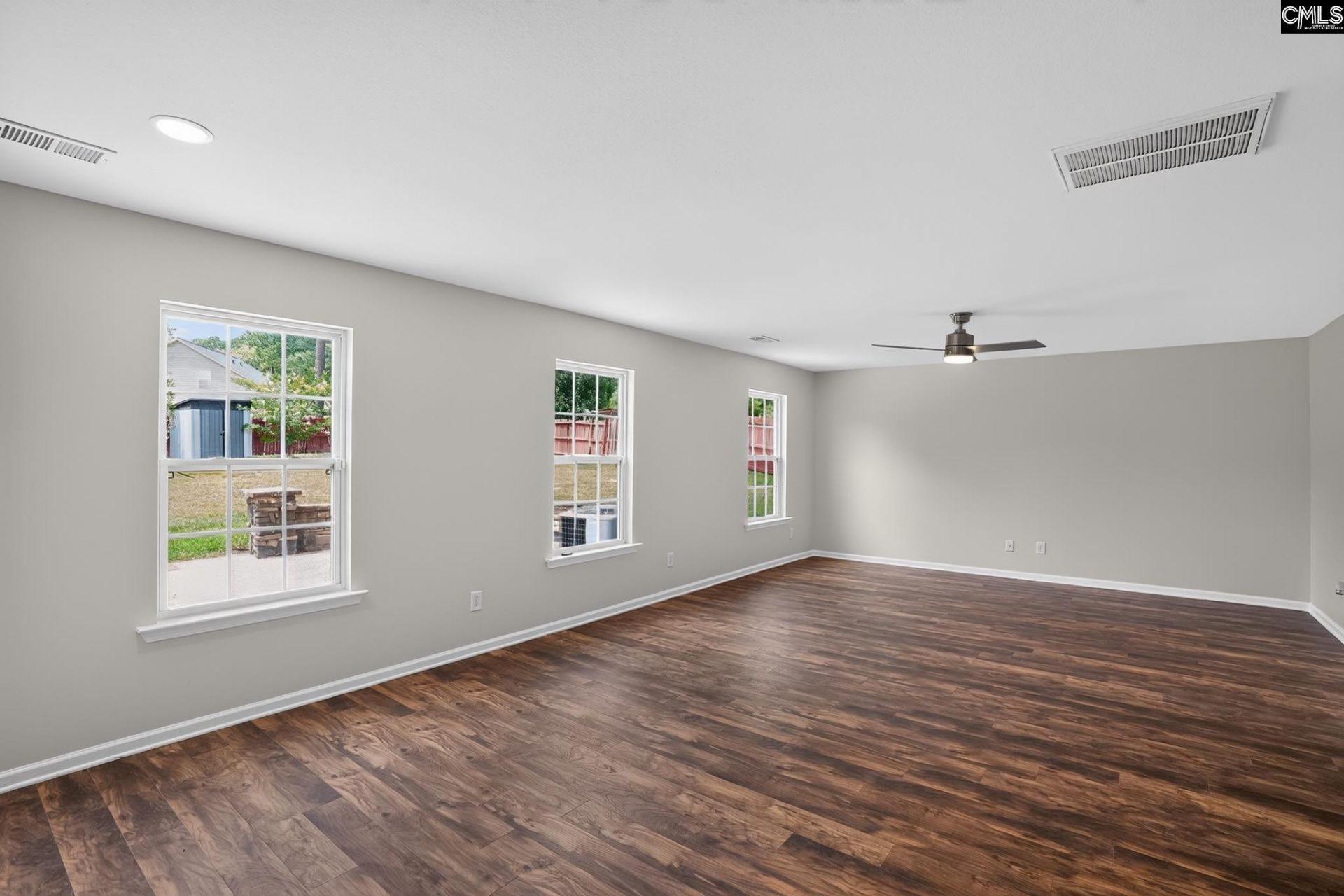 305 Lingonberry Drive  Photo 4