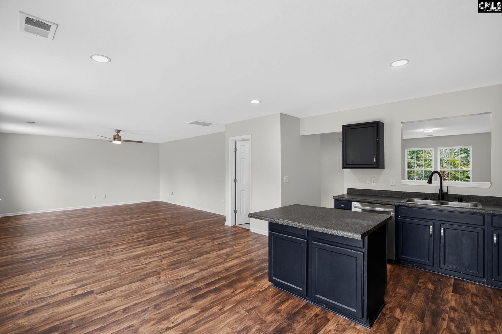 305 Lingonberry Drive  Photo 5
