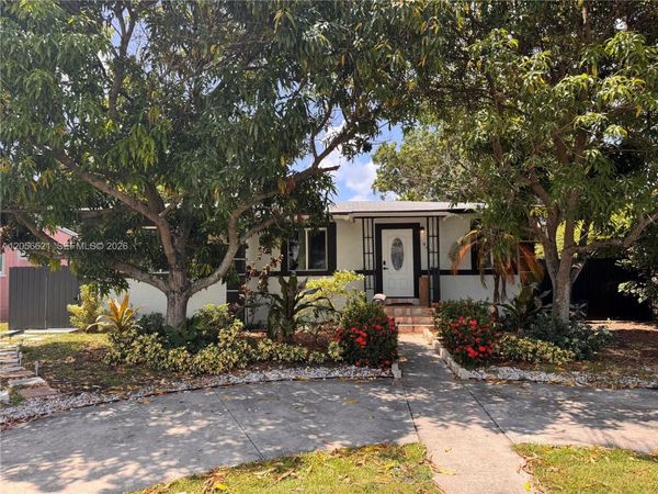 940 NE 155th Ter, Unit 940, North Miami Beach, FL 33162