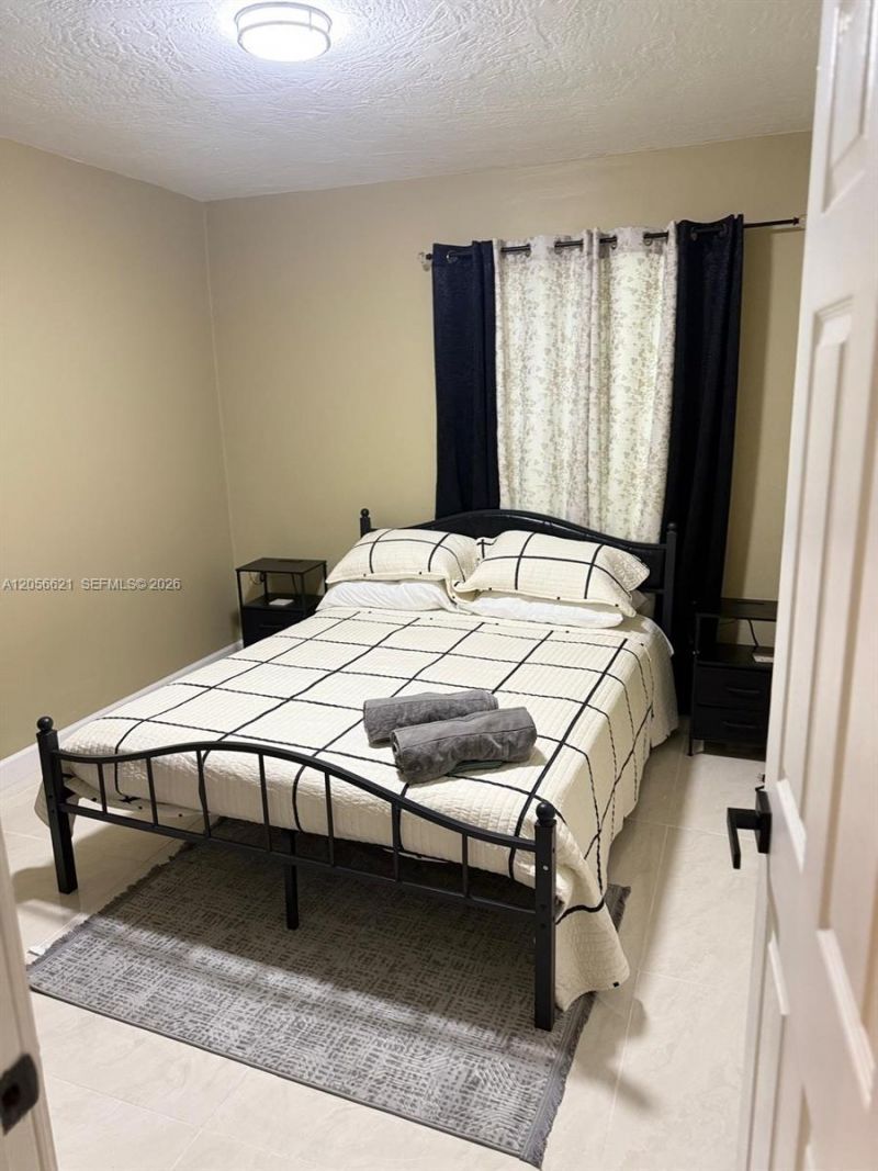 940 NE 155th Ter, Unit 940, North Miami Beach, FL 33162 Photo