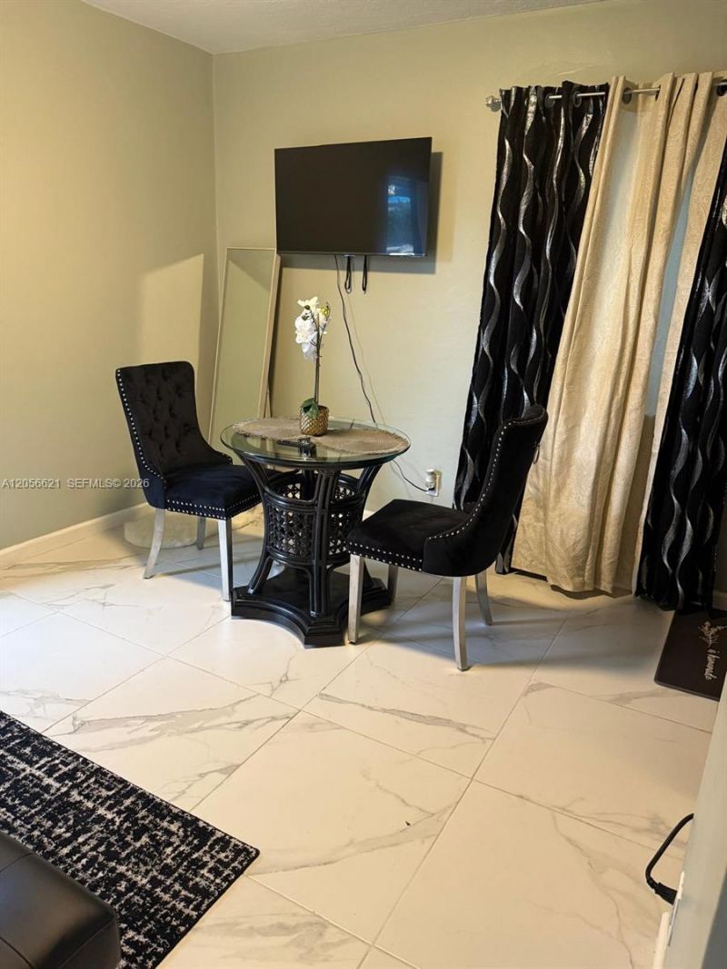 940 NE 155th Ter, Unit 940, North Miami Beach, FL 33162 Photo