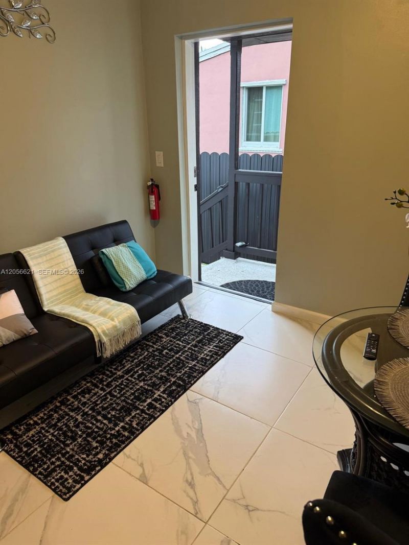 940 NE 155th Ter, Unit 940, North Miami Beach, FL 33162 Photo