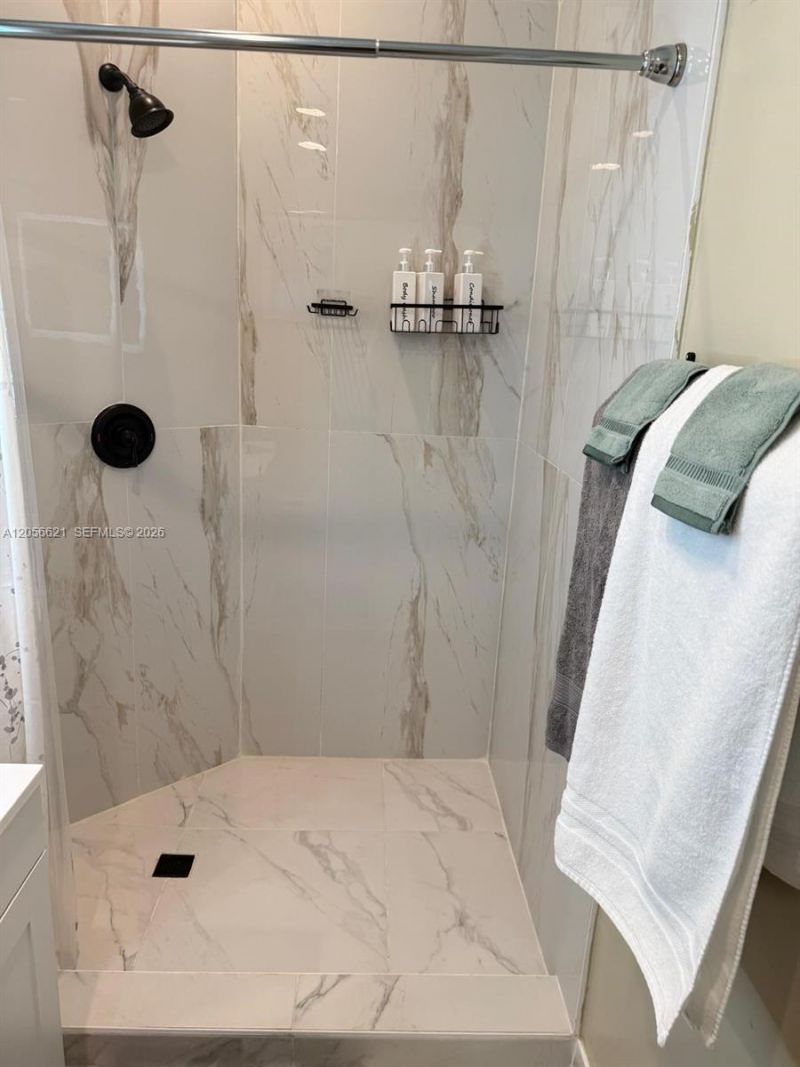940 NE 155th Ter, Unit 940, North Miami Beach, FL 33162 Photo