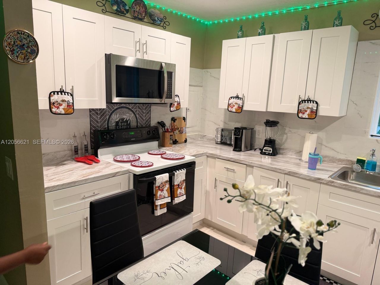 940 NE 155th Ter, Unit 940, North Miami Beach, FL 33162 Photo