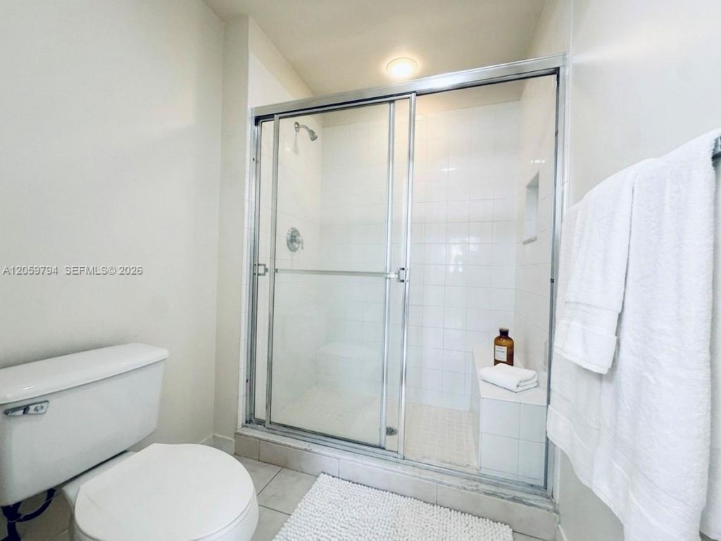 26 Royal Palm Way , Unit 201, Boca Raton, FL 33432 Photo