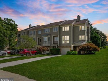 17 STABLEMERE COURT , BALTIMORE, MD 21209