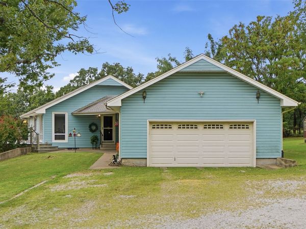 8230 S 129th West Avenue , Sapulpa, OK 74066