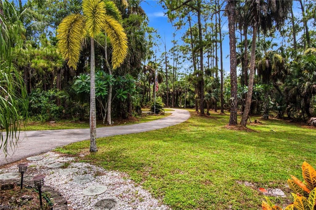 330 Wilson Blvd S, Naples, FL 34117 Photo