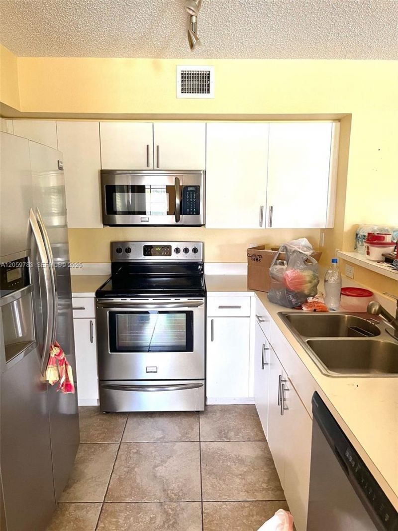 4540 NW 107th Ave, Unit 308-11, Doral, FL 33178 Photo