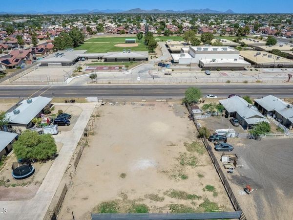 11535 N 79TH Drive, Unit 2, Peoria, AZ 85345