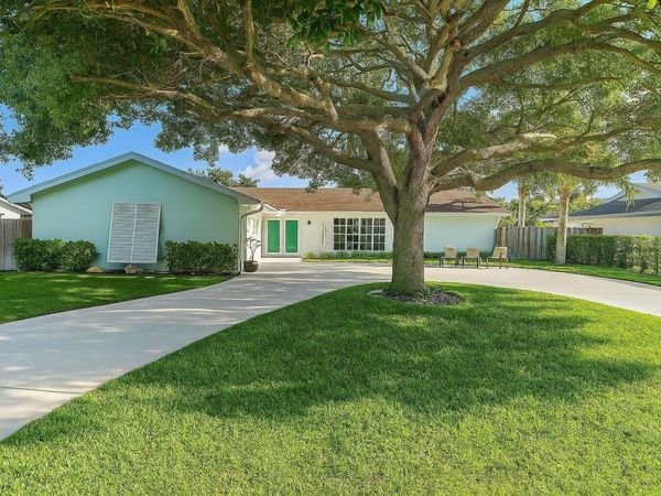 4193 HYACINTH Circle N, Palm Beach Gardens, FL 33410
