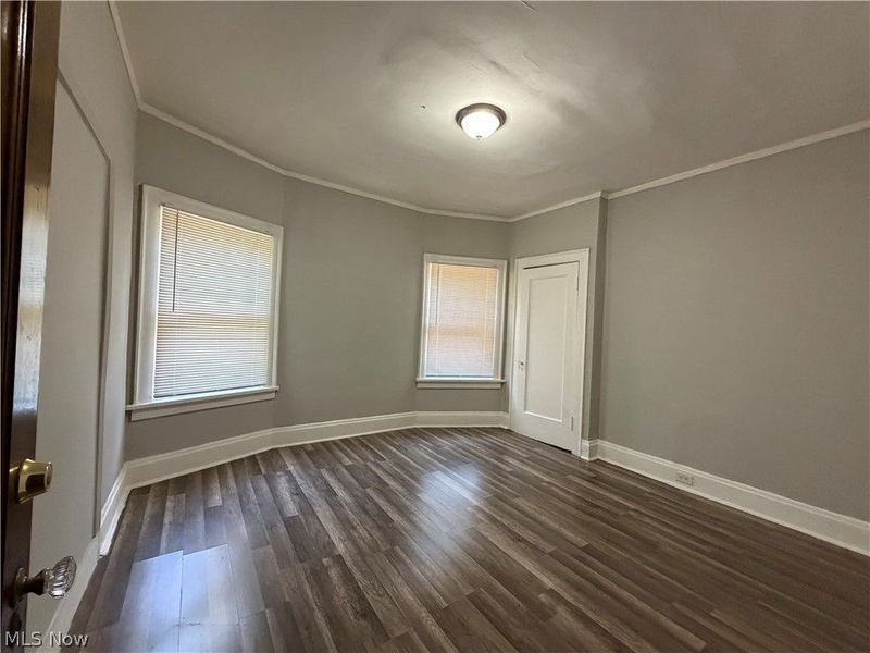 9501 Shakespeare Parkway, Cleveland, OH 44108 Photo 13
