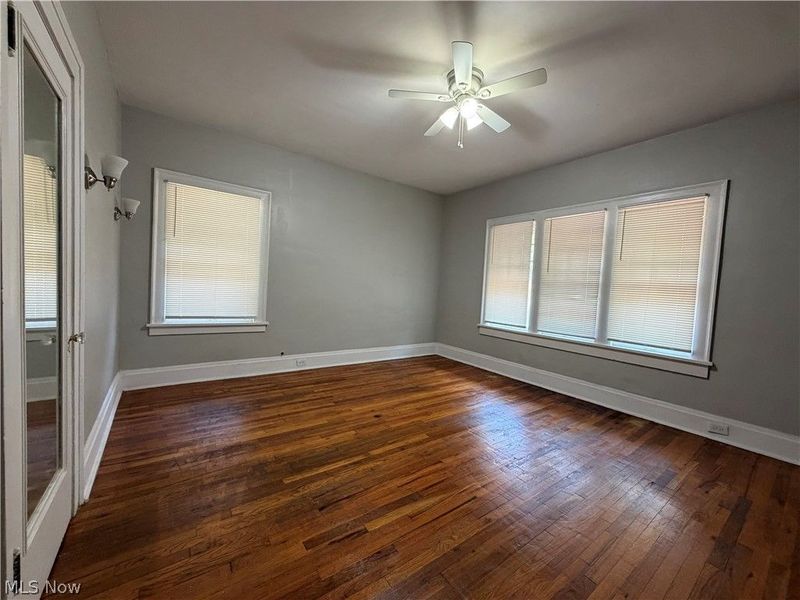 9501 Shakespeare Parkway, Cleveland, OH 44108 Photo 14