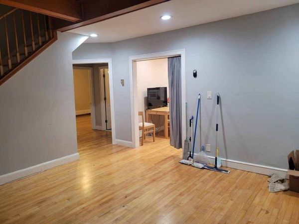 90 Boylston Street, Unit 4, Newton, MA 02467