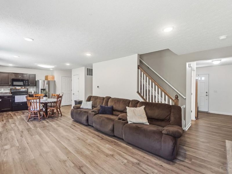 1022 Golden Oak Drive, Hamilton, OH 45013 Photo 10